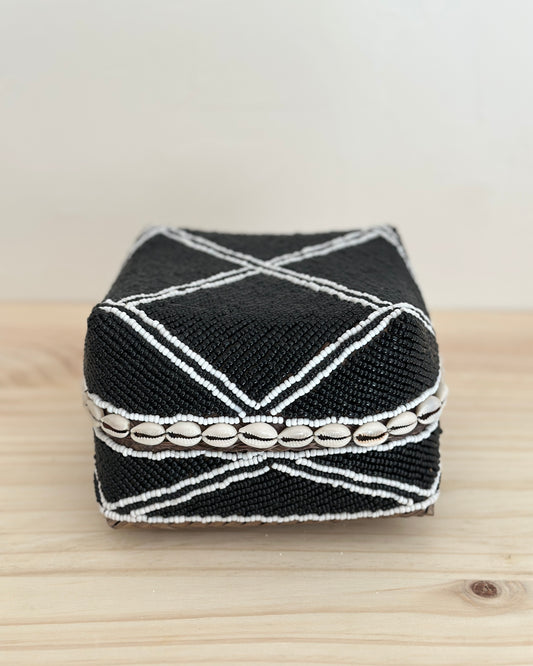 Black & White Beaded Keben